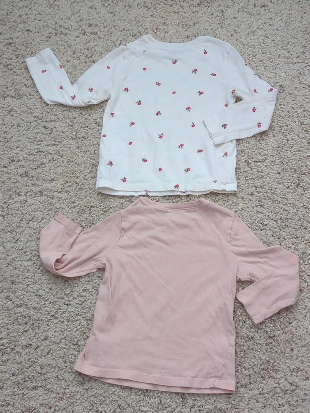 Old Navy 3 Pc Tops & Hoodie Bundle 4T